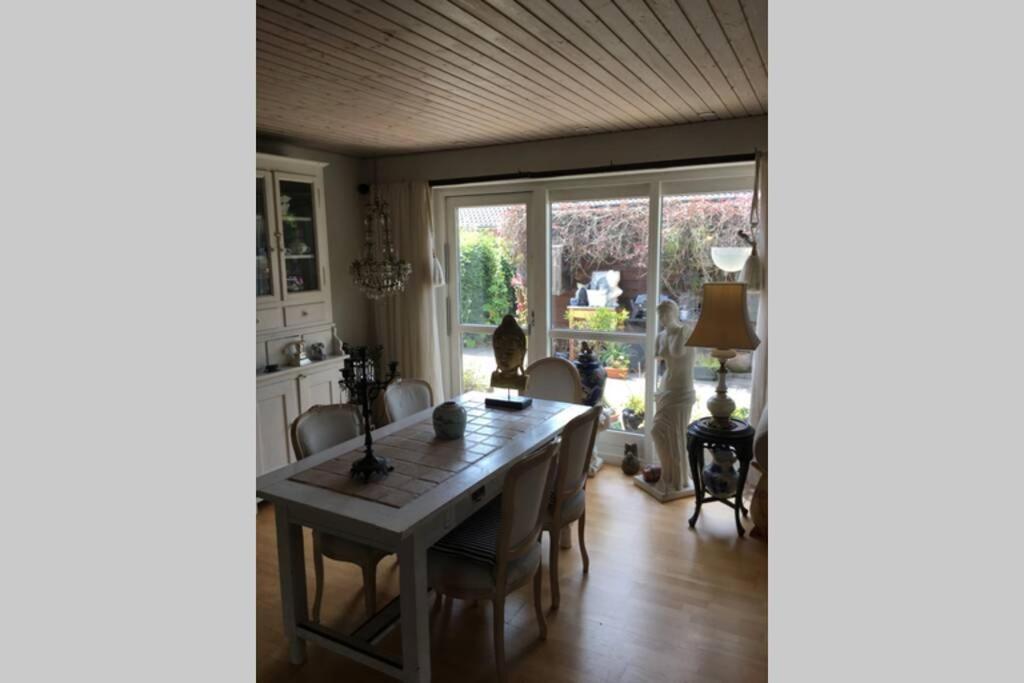 Fantastic House In Dragor. Villa Bagian luar foto
