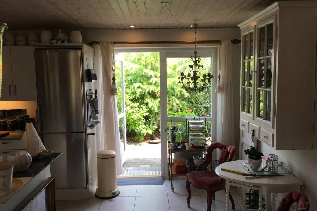 Fantastic House In Dragor. Villa Bagian luar foto